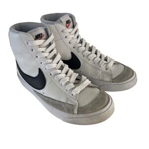 Nike Youth Shoes Blazer Mid '77 Vintage 3.5Y White Black Classic Skater Sneaker